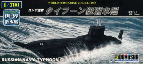 Doyusha 1/700 Russian Navy Typhoon Class Submarine